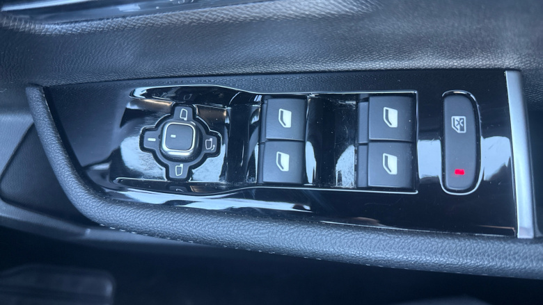 Vauxhall Astra 1.2 Turbo 130 GS 5dr Auto Petrol Estate